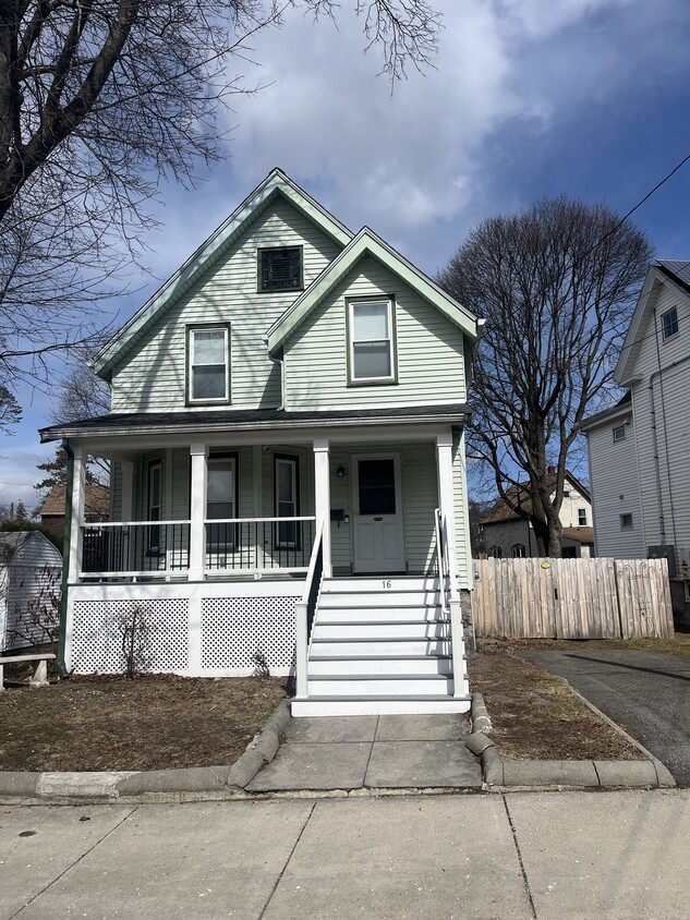 Photo - 16 Gordon St (Malden, MA)