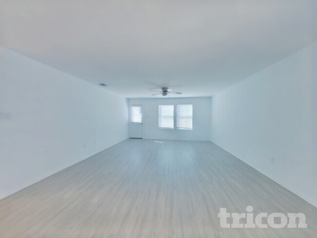 Foto del edificio - 5715 Vista Point