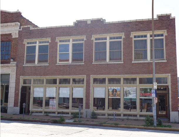 Building Photo - 1918-20 Washington Ave