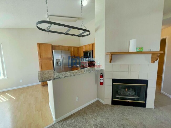 Building Photo - 3890 Strawberry Field Grove