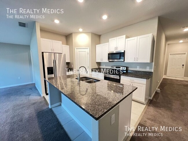 Foto del edificio - 13063 SW 43rd Ave Rd