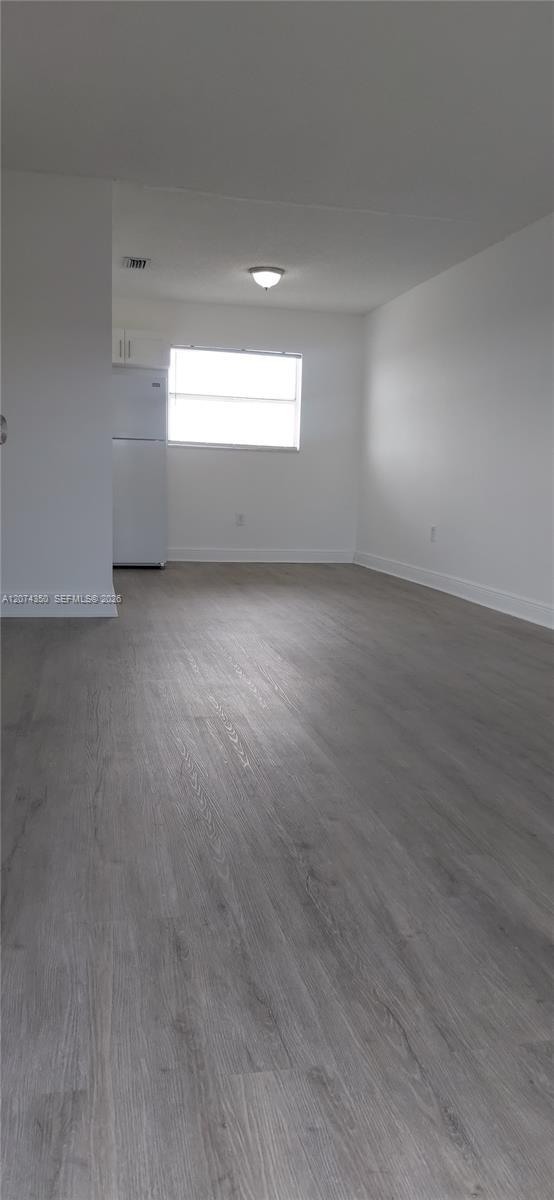 Building Photo - 5441 W 24th Ave