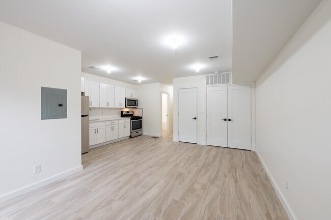 Foto del edificio - 340 Randolph Ave