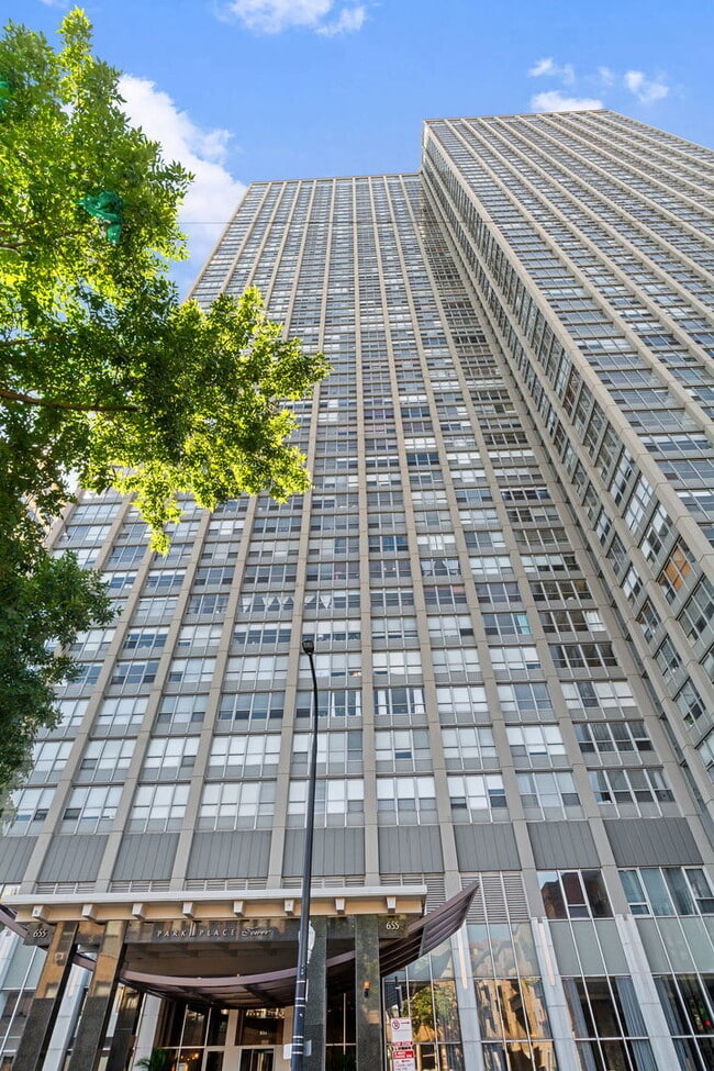 Building Photo - 655 W Irving Park Rd