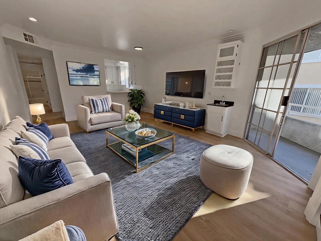 Foto principal - 15507 Moorpark St
