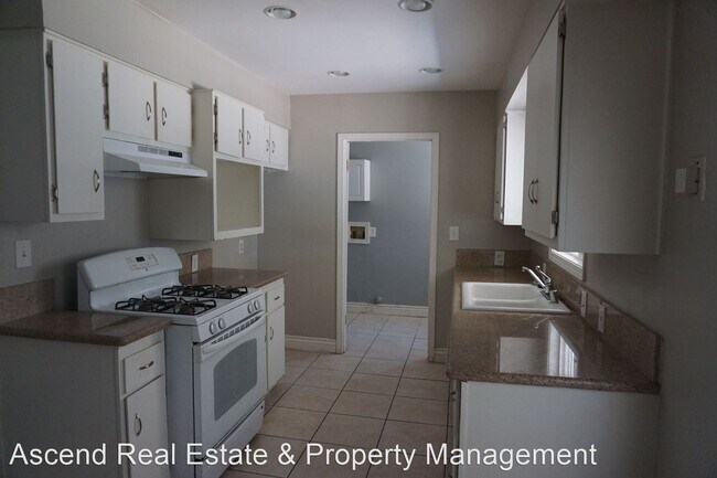 Building Photo - 3 br, 2 bath House - 3125 Jade Ave