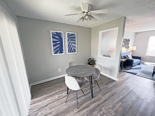 Dining Area - Pine Grove Apartments