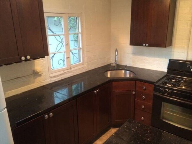 Foto del edificio - Cozy Studio/Small One-Bedroom Encinitas, CA