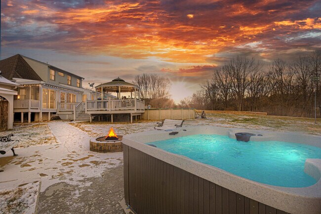 Foto del edificio - 1645 Burks Branch Rd