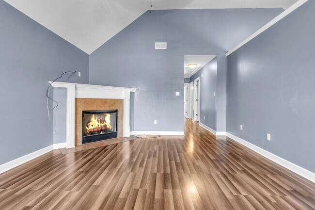 Foto del edificio - Beautiful 3 bedroom 2 bathroom home in Oli...