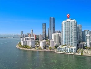 Building Photo - 1331 Brickell Bay Dr