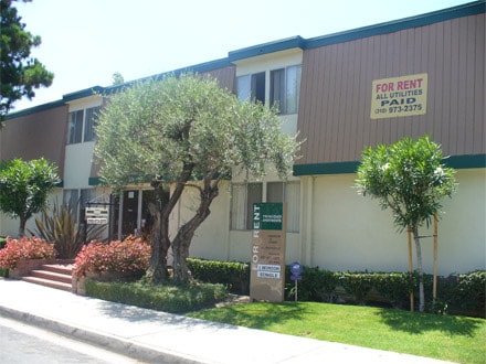 Building Photo - 14111 Cordary Ave