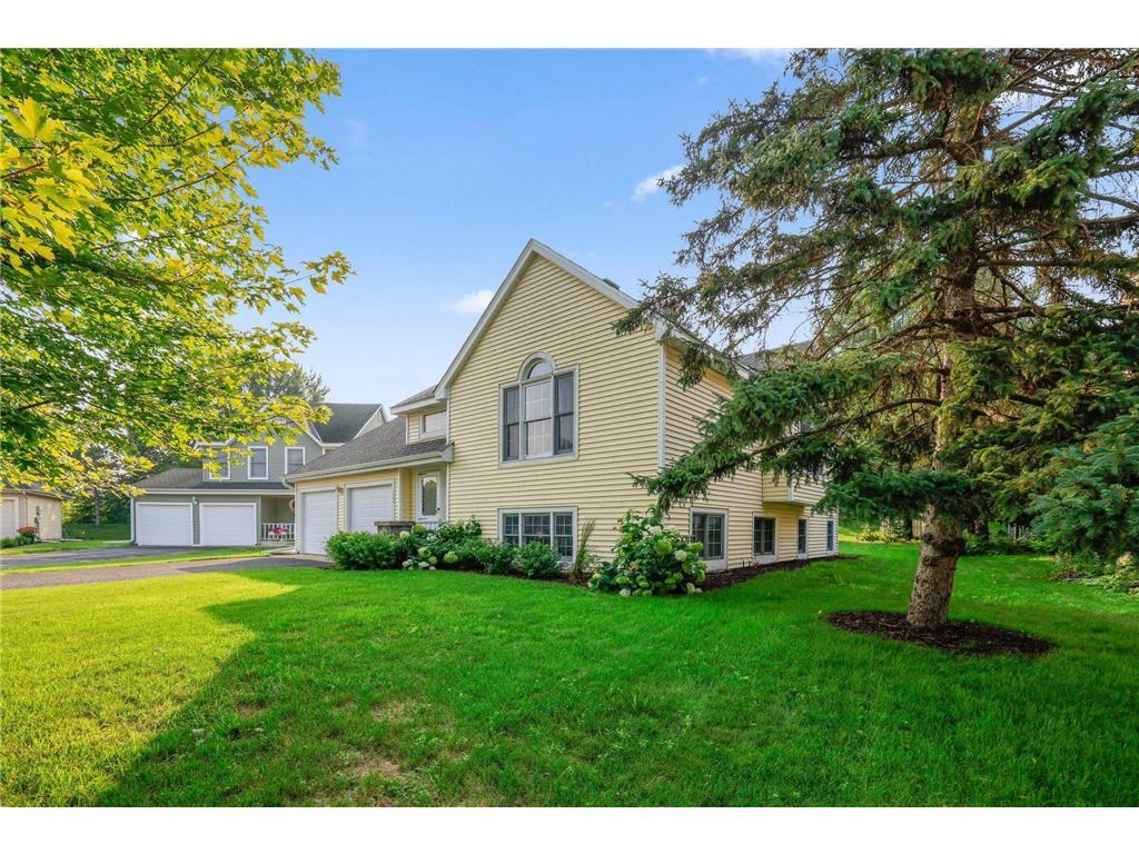 Foto principal - 11266 50th Pl N