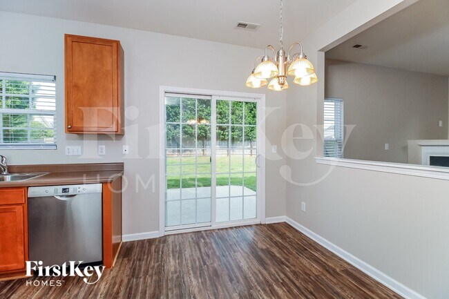 Foto del edificio - 169 Silver Creek Trail