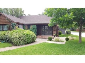 Building Photo - 3939 El Campo Ave
