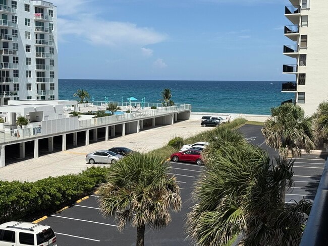 Building Photo - 3460 S Ocean Blvd