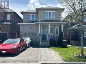 Building Photo - 201 Romanelli Cres