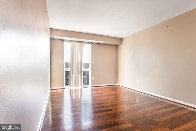 Building Photo - 6155 Edsall Rd