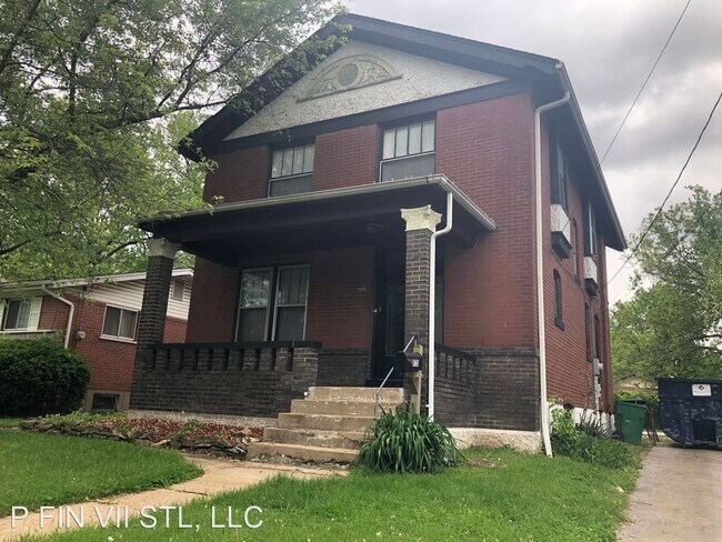Building Photo - 3 br, 1 bath House - 8730 Windom Avenue