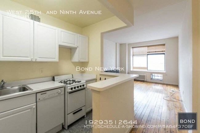 Building Photo - 400 W 25th St