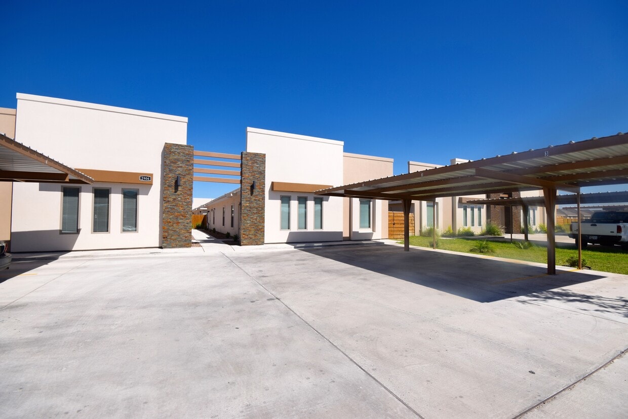 2906 Sabercat Ave Unit 2, Edinburg, TX 78542 Rentals in Edinburg at