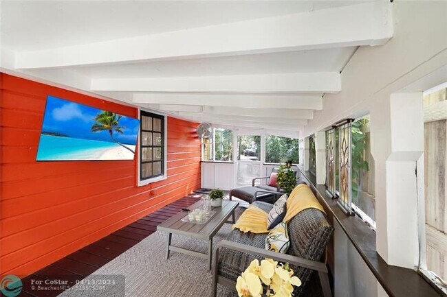 Building Photo - 6851 SW 78th Terrace
