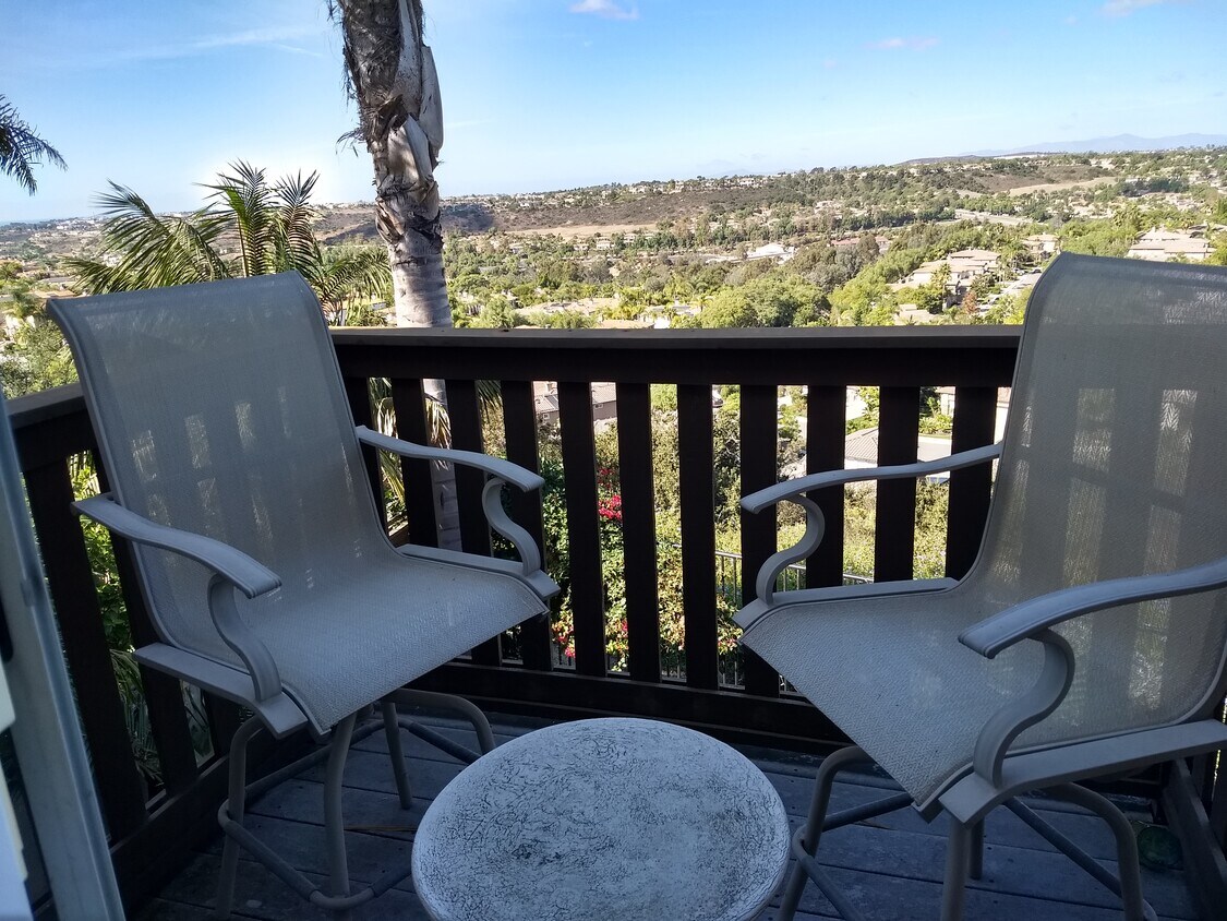 6432 Terraza Portico, Carlsbad, CA 92009 Townhouse for Rent in