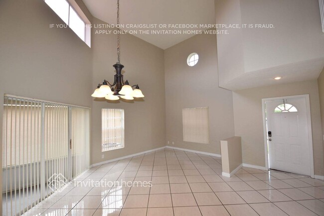 Building Photo - 1282 Seagrape Cir