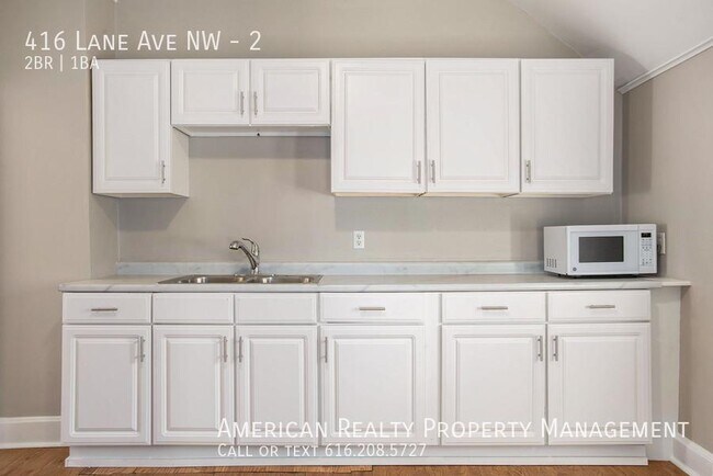 Foto del edificio - 416 Lane Ave NW