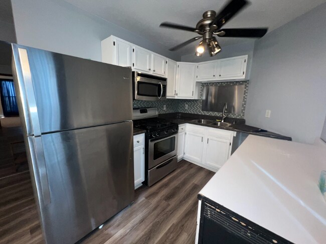 Foto del edificio - 1794 Livingston Ave