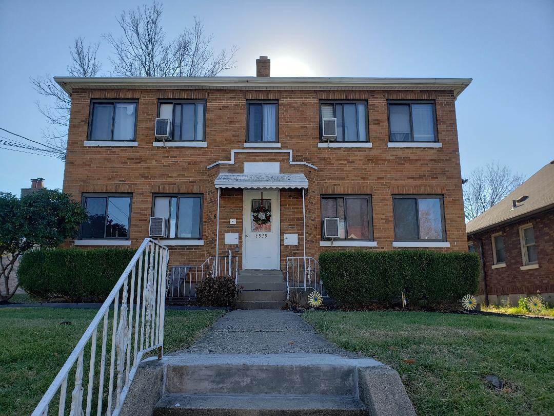 Front View of the Building - 4525 Roth Ave
