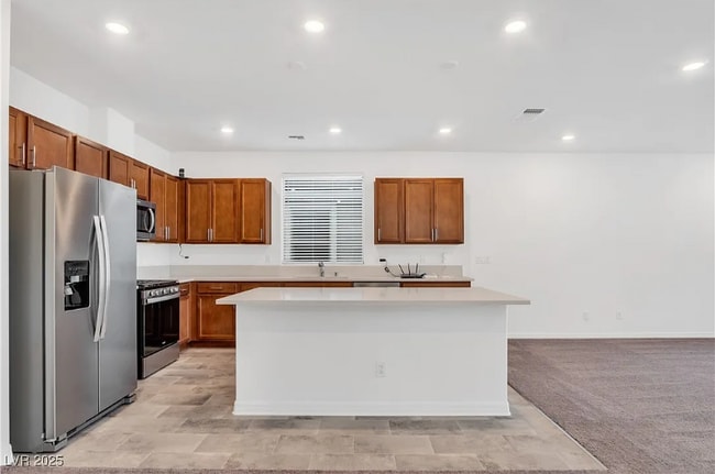 Building Photo - 5772 Avondale Rise Wy