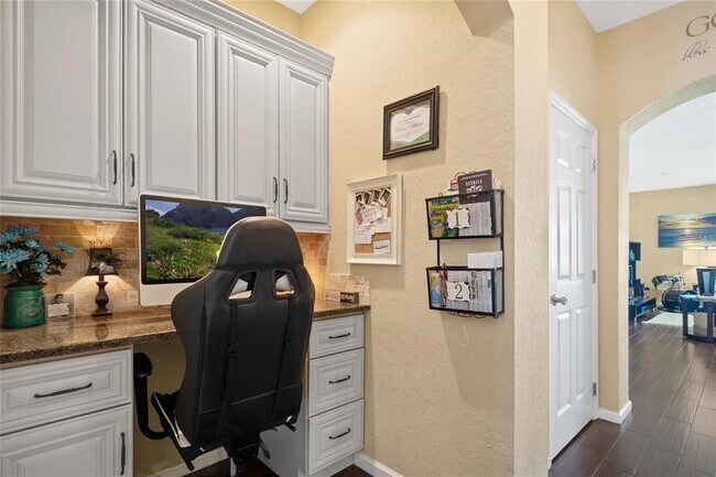 Foto del edificio - 2911 Wentworth Ln