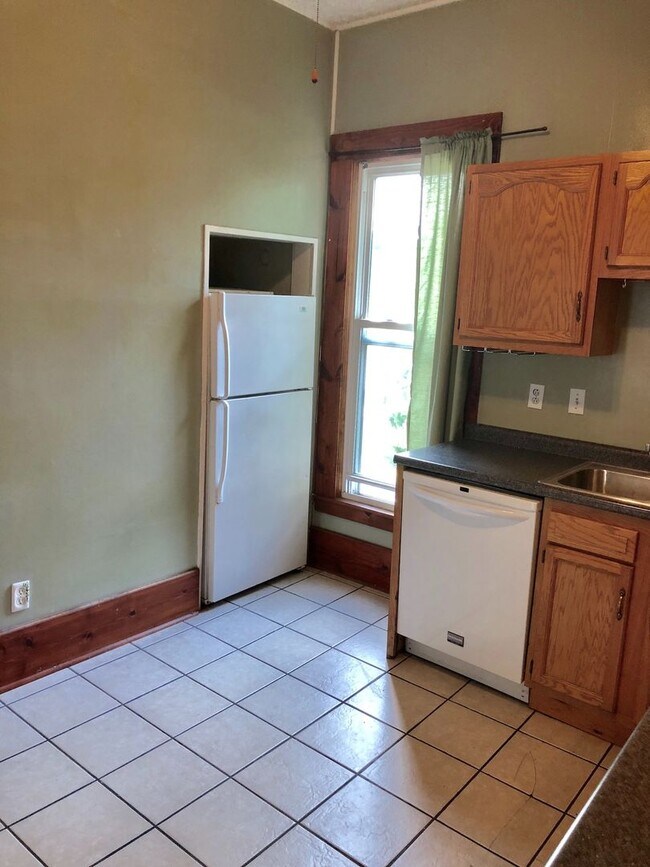 Foto del edificio - 15 Hanna Pl