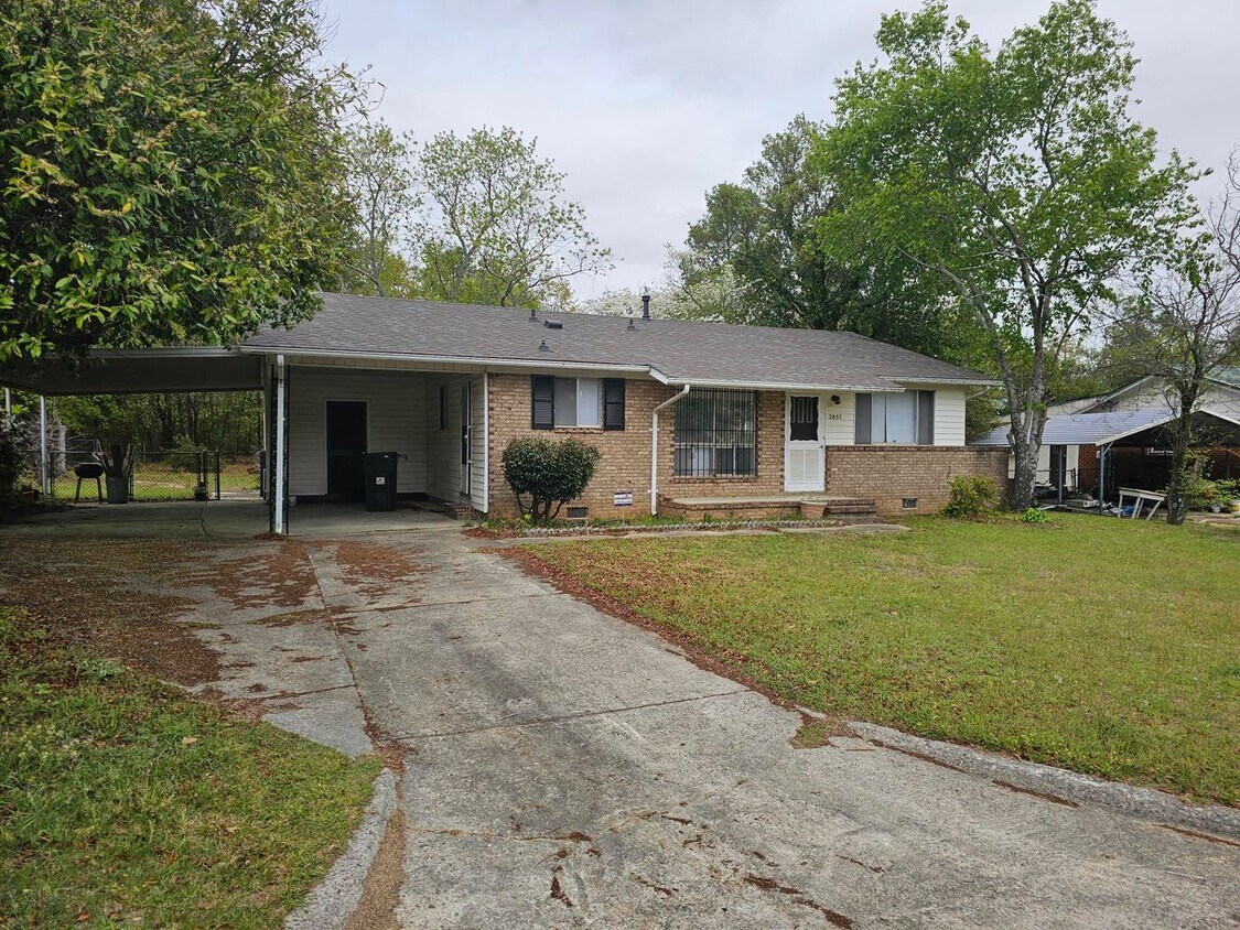 Primary Photo - 3 BR/1.5 BA Brick Home