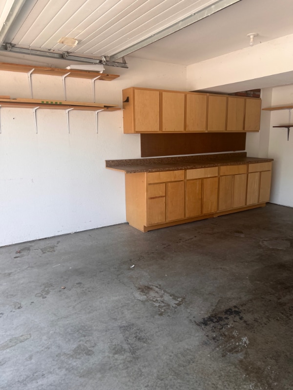 Building Photo - 8720 N Cleveland Ave