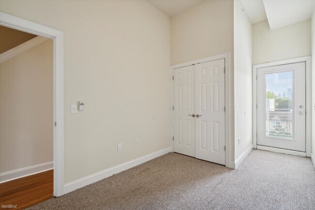 Building Photo - 4 br, 2 bath Duplex - 1714 FONTAIN ST Unit...