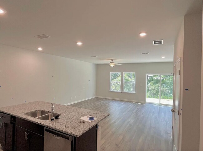 Foto del edificio - 1635 Villageside Ct