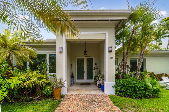 Foto del edificio - 435 Ridgewood Rd