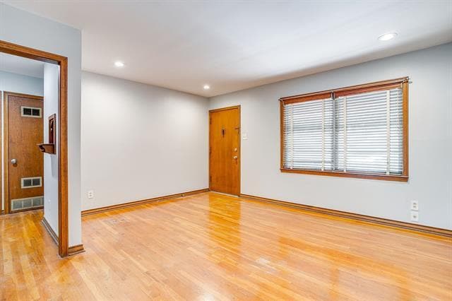Building Photo - 604 Monticello Dr