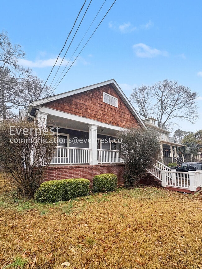 Photo - 3 Bed/2 Bath House/ Available Now!