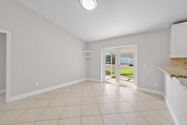 Building Photo - 12904 159th St N