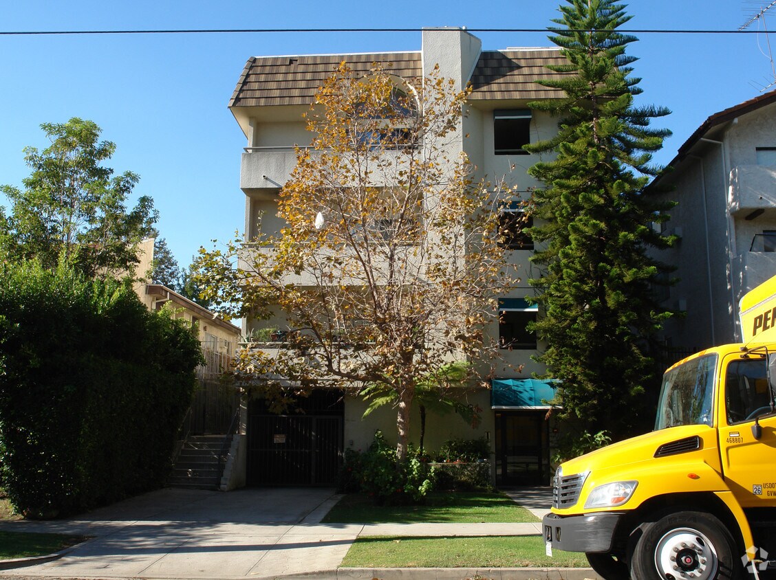 Foto del edificio - 1931 Overland Ave