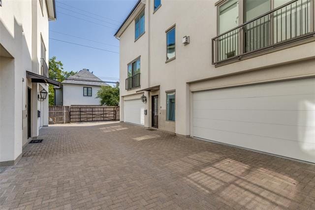Building Photo - 3515 Normandy Ave