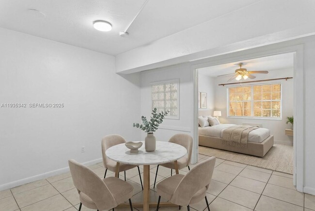 Foto del edificio - 318 Majorca Ave