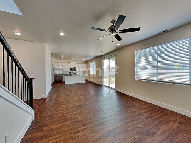 Foto del edificio - 9357 W Dove Creek St