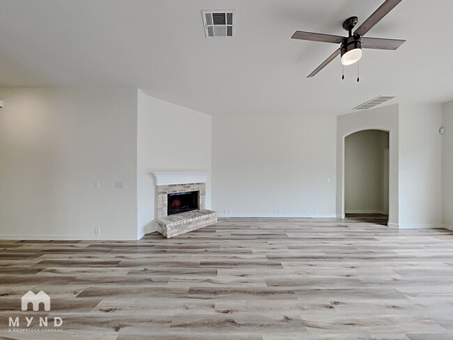 Building Photo - 2212 Kimra Ln