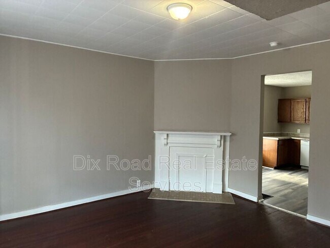 Foto del edificio - 37-39 E Helena