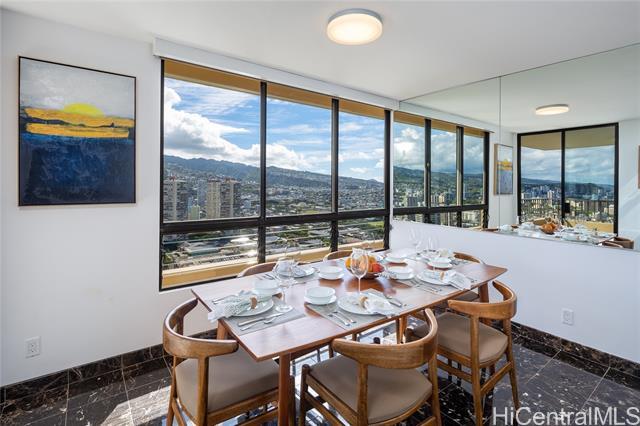 Foto del edificio - 2121 Ala Wai Blvd