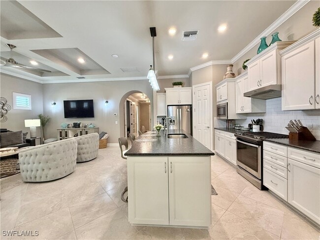 Building Photo - 9432 Purple Martin Ct